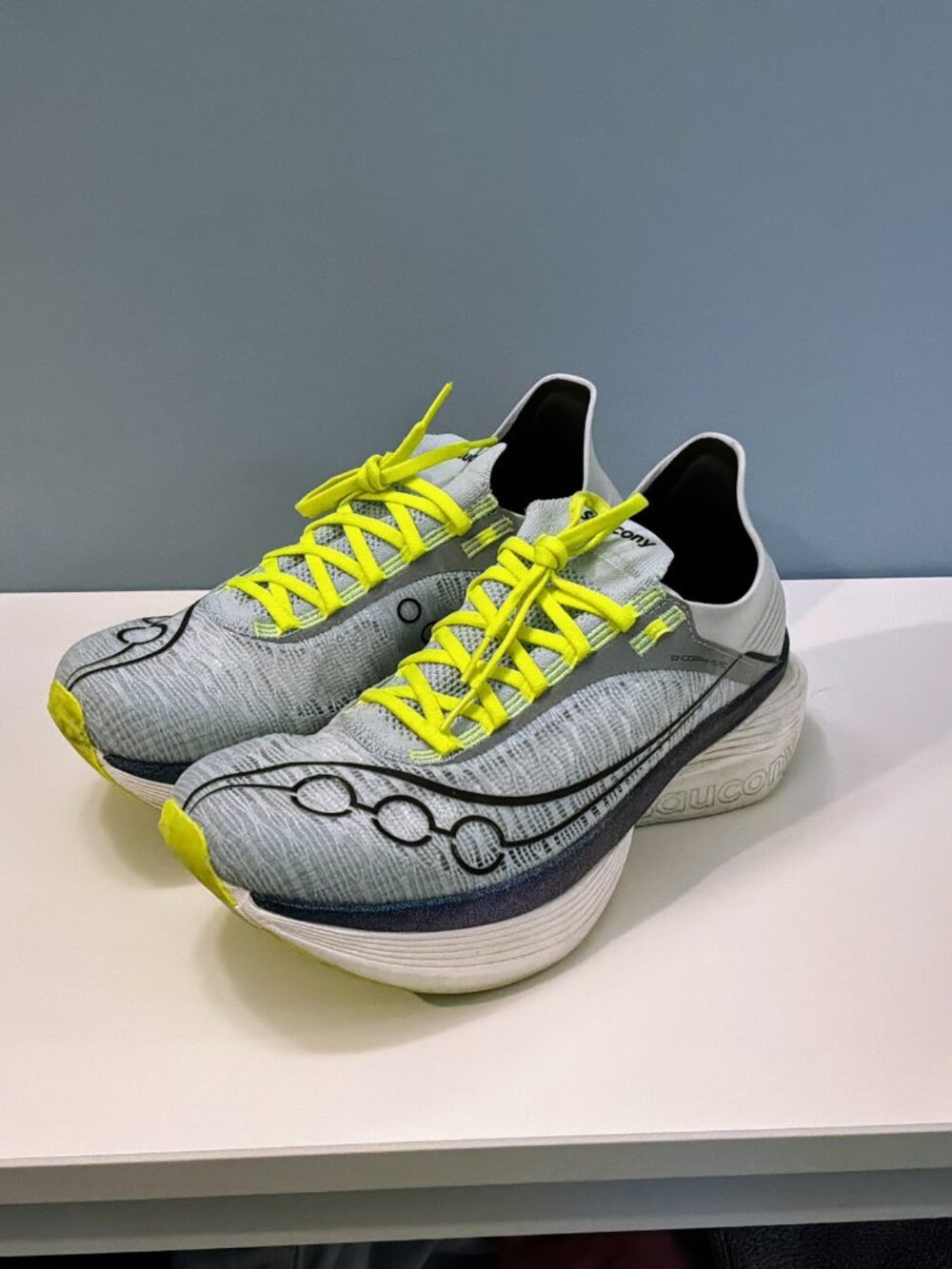 Saucony Endorphin Elite 2 Men's 11.5 Women's 13, Airy/Nightsky